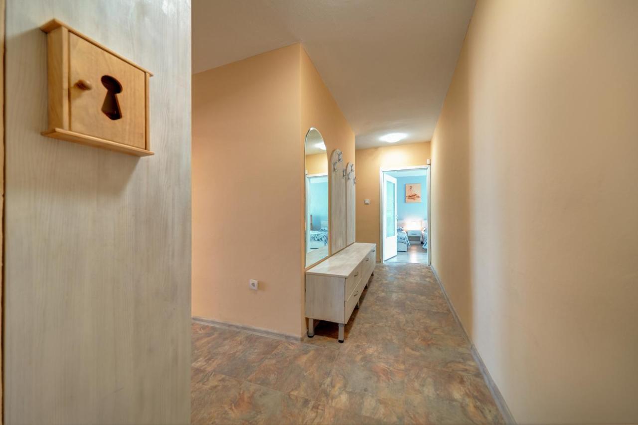 Daisy - 3 Room&kitchen apartment in Lazur Burgas Stad Buitenkant foto
